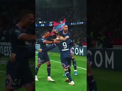 Mbappé x Icardi 🤩​ #football #ligue1 #foot #psg #footballshorts #soccer #sports #skills #goals