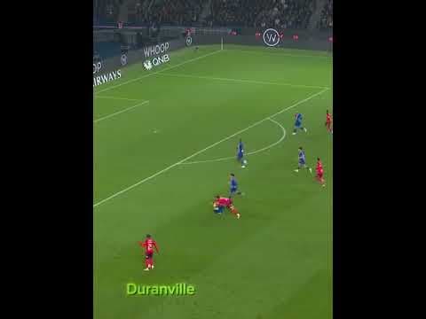 These skills hit different with this banger 🥶🔥 #football #ligue1 #foot #psg #footballshorts #sports
