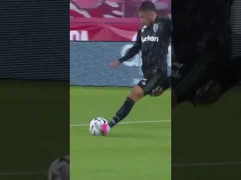 BEAUTIFUL SAVE  🔥#ligue1mcdonalds  #football #ligue1 #sports #footballshorts #foot #soccer #goals